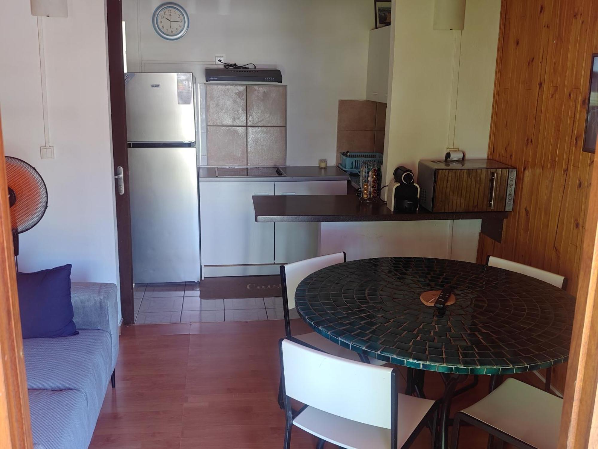Appartement Idealement Situe Сен-Дени Экстерьер фото